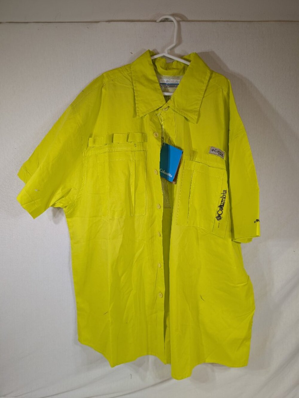 Men's New Columbia BUtton Down